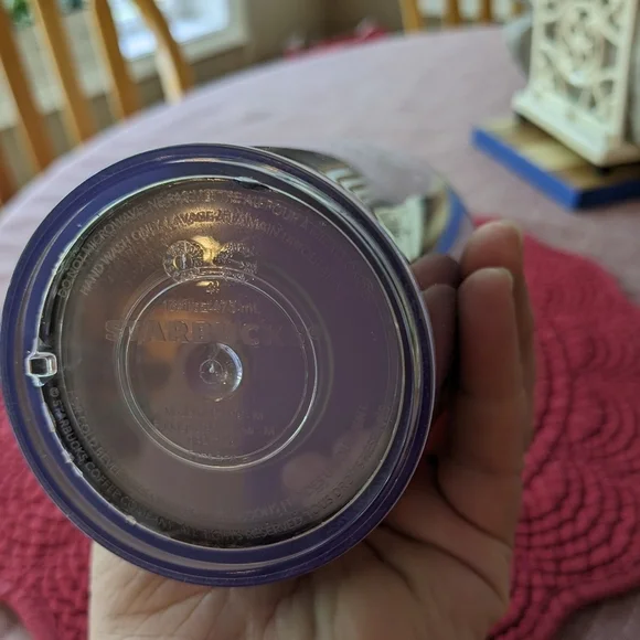 Starbucks Halloween Ltd edition 2022 grande cup no straw black Raven - Picture 5 of 5